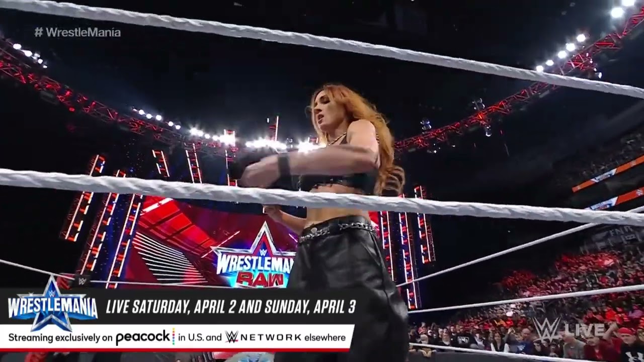 Bianca Belair cuts off Becky Lynch’s hair: Raw, March 28, 2022