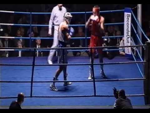 2001 ABA Senior Final - Carl Froch (Phoenix) v D Frost (Army) background