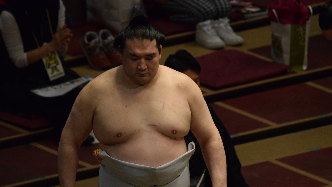 Ryuden demoted to division two. Does Abi-style punishment await? background