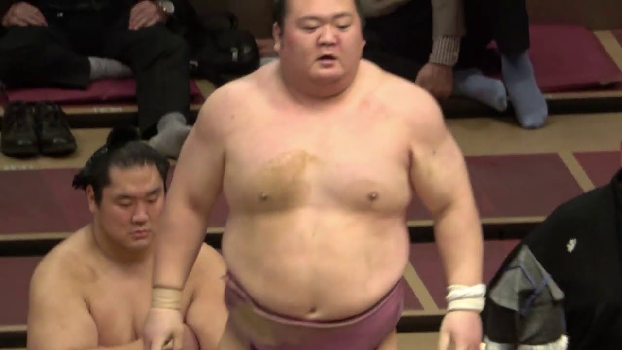 Sumo Day 10: The bouts I think you want to see background