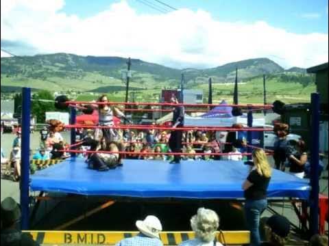 Riea Von Slasher vs Kato - BWW background
