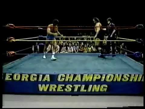 Bob Armstrong vs Rick Harris. 1982 background