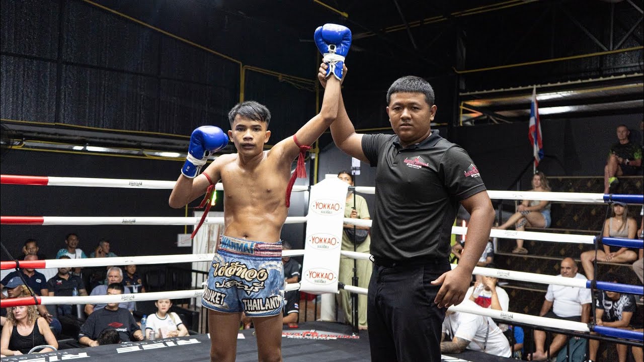 เด็กฝรั่งอยากลองของชกมวยไทย โดนเตะขาน็อคยก1 Kiyan Phuket Fight Club vs แปปซี่ ศิษย์เจ๊แอ๋ว backdrop