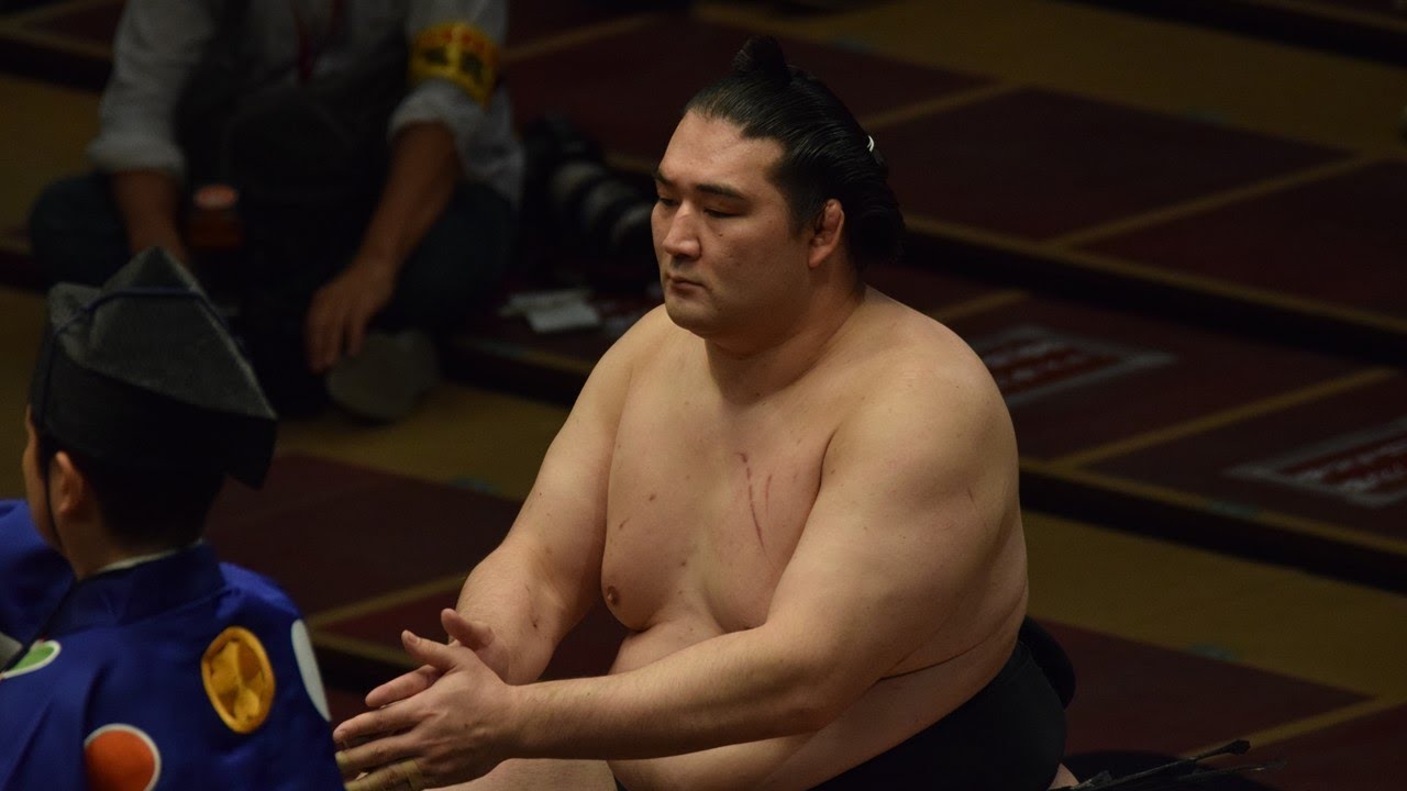 Ryuden banned for 6 months; Kisenosato makes new stable background