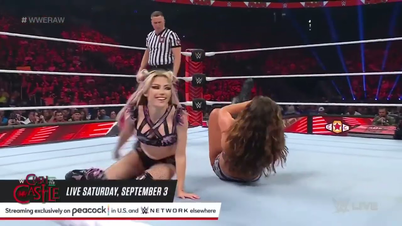 Asuka, Bianca Belair & Alexa Bliss vs. local athletes - 6-Woman Tag Team Match: Raw, August 29, 2022
