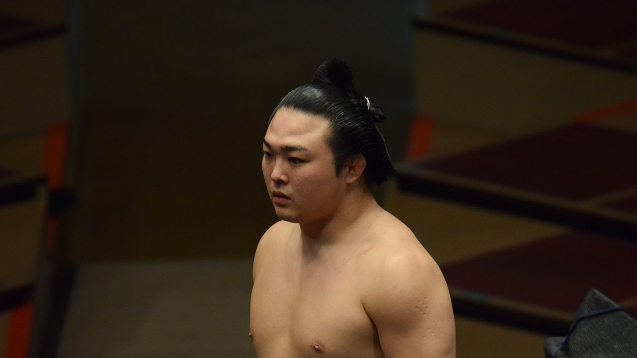 How to beat Enho (炎鵬を破るための三つの要素) background