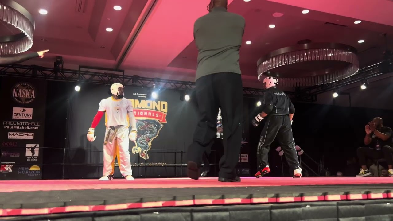 Avery Plowden vs Devon Hopper Heavyweight Sparring Diamond Ring Finals - Diamond Nationals 2024 backdrop