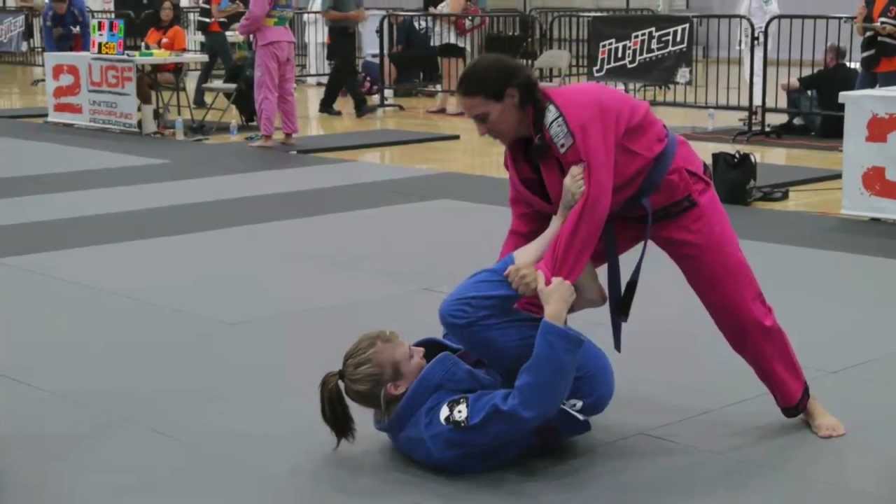 Women's Brazilian Jiu-Jitsu: Erin Herle Submission Win via Triangle Choke