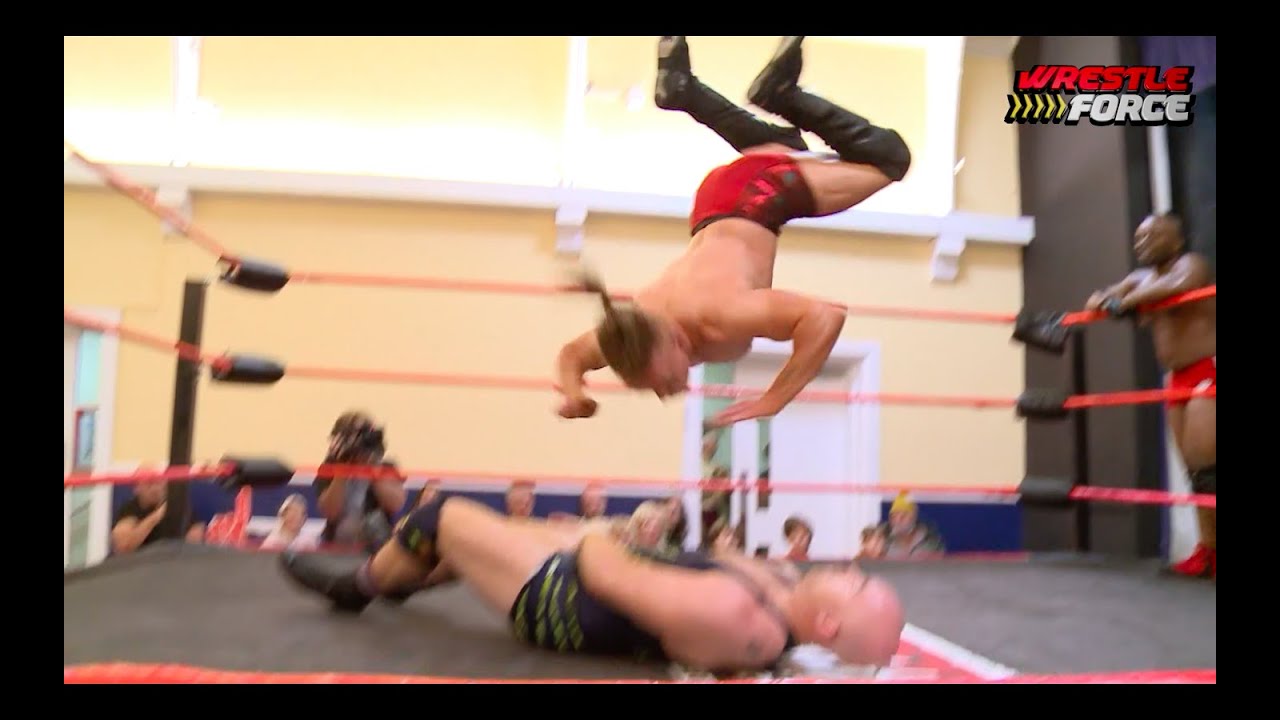The Primal Hunters vs Smashing Mike & James Toner WRESTLEFORCE Live in Loughton 18.09.21 backdrop