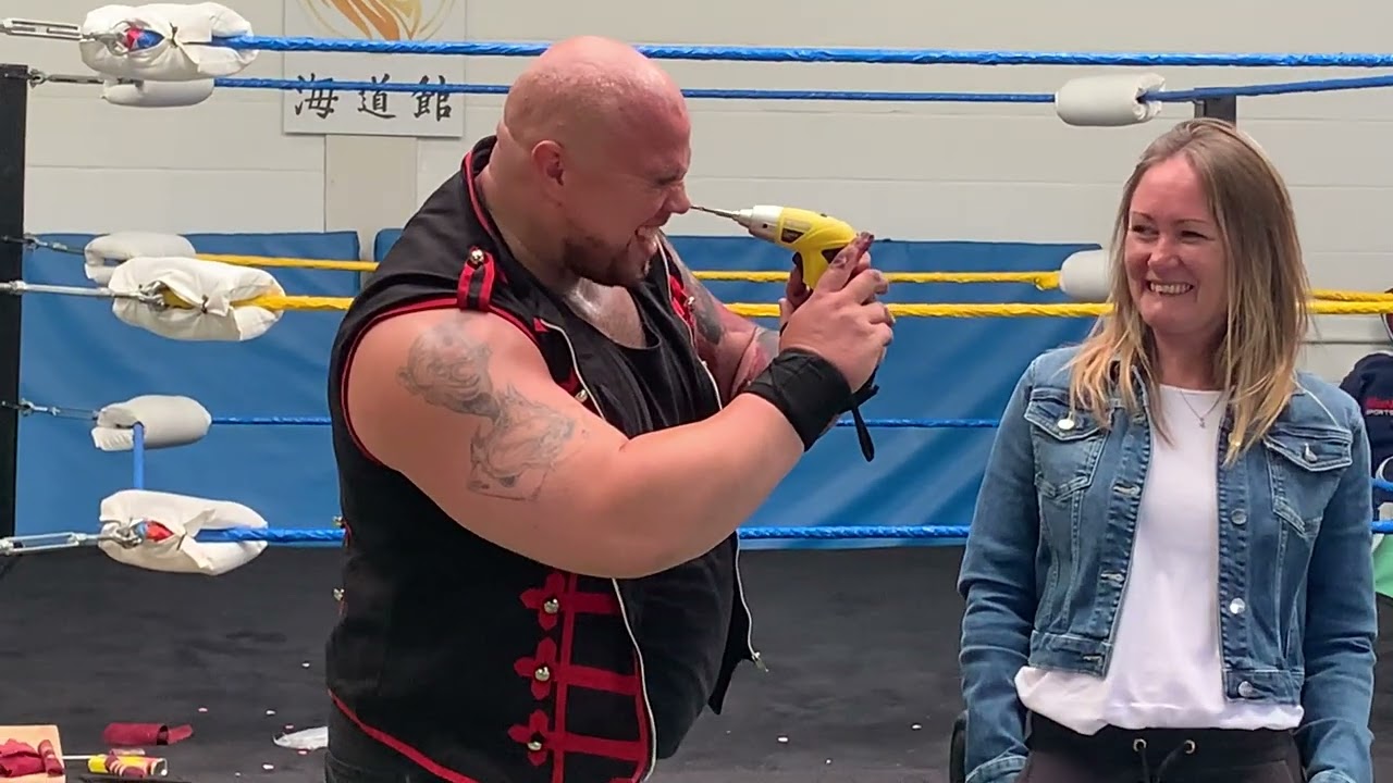 TITAN! UKs Number 1 Sideshow Strongman at Rascals Wrestling Academy Open day August 20th 2022