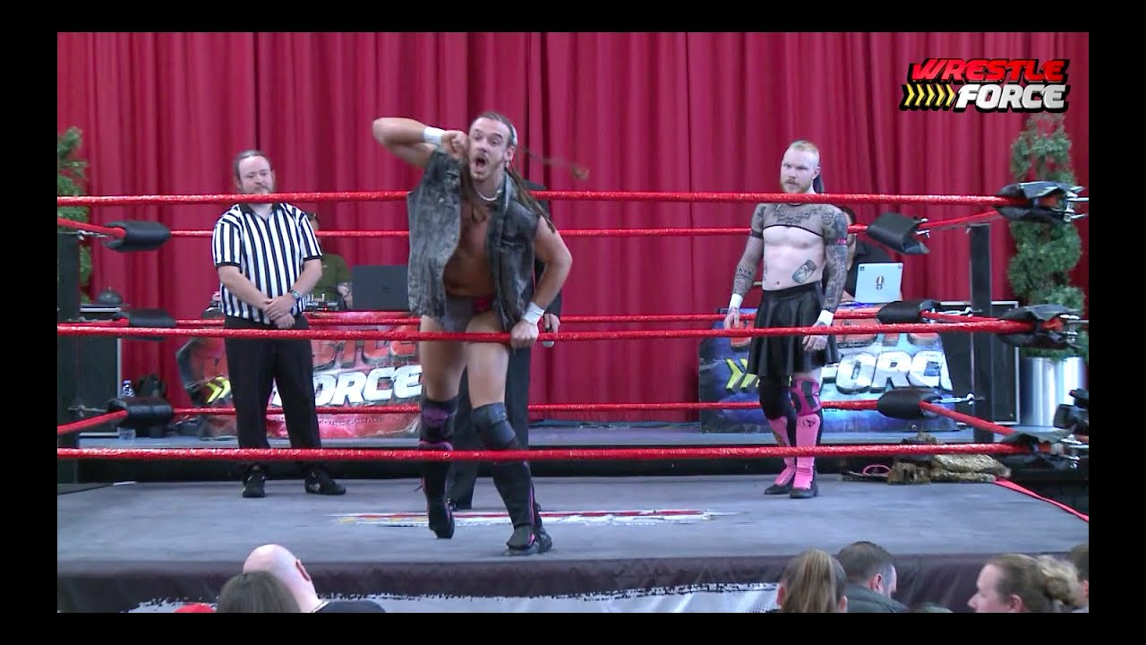 Billy Haze vs Connor Mills WRESTLEFORCE Live in Dagenham 07.05.22 background