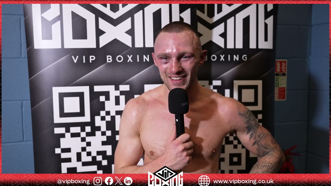 AND THE NEW SUPER LIGHTWEIGHT CENTRAL AREA CHAMPION - REECE MACMILLAN background