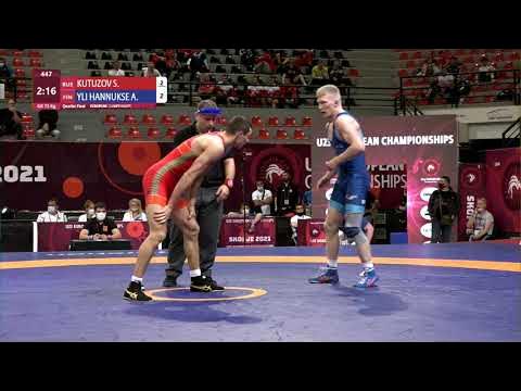 1/4 GR - 72 kg: S. KUTUZOV (RUS) v. A. YLI HANNUKSE (FIN) background