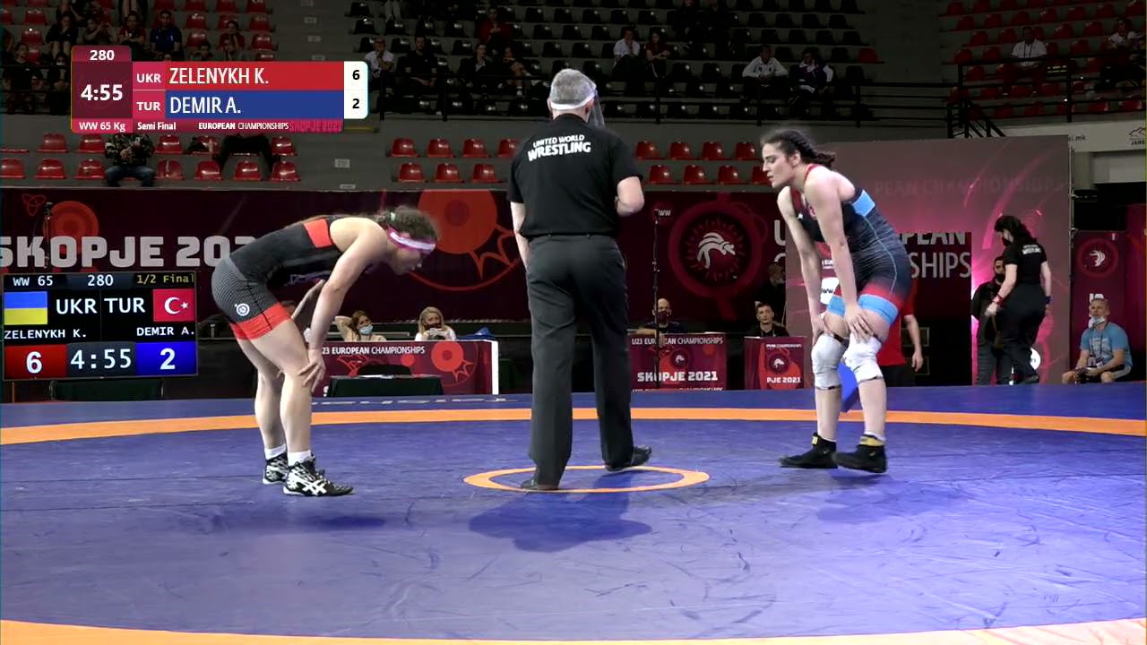 1/2 WW - 65 kg: K. ZELENYKH (UKR) v. A. DEMIR (TUR) background