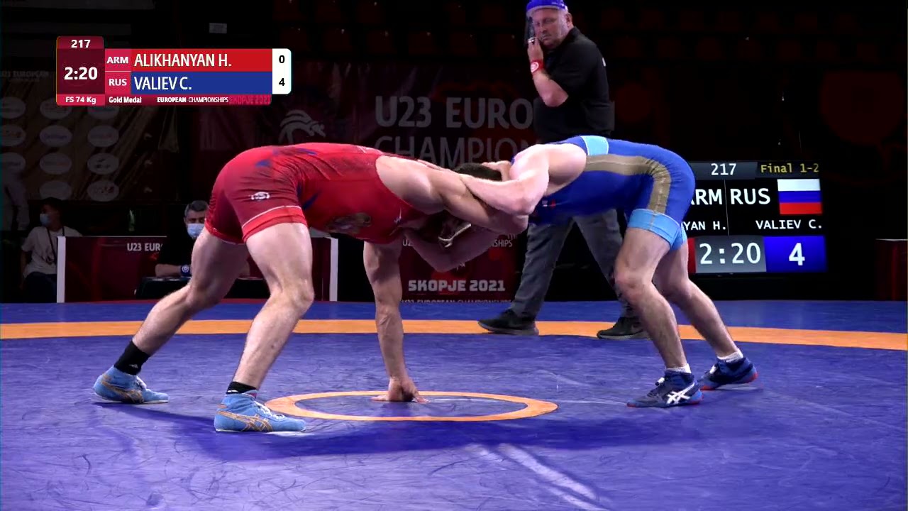 GOLD FS - 74 kg: H. ALIKHANYAN (ARM) v. C. VALIEV (RUS) background