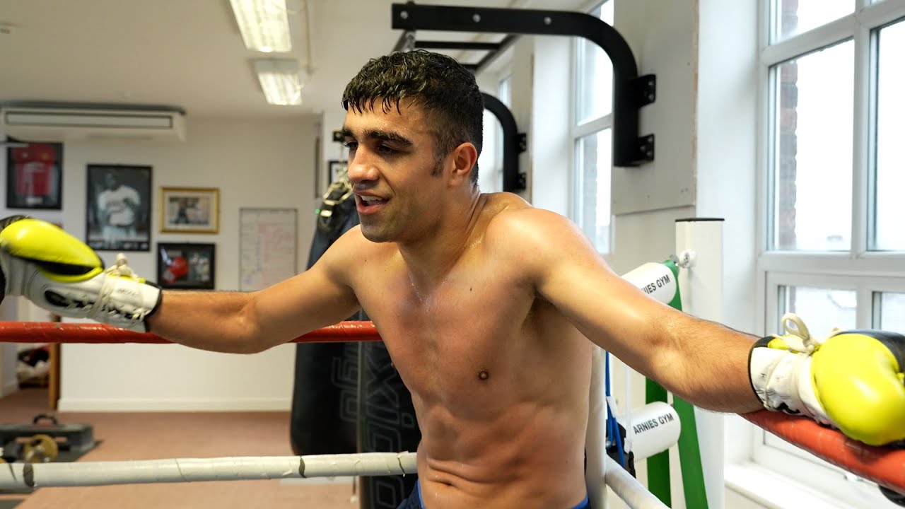 Muhammad Ali get the the acid test against Jordan Ellison on Henry Wharton's show in Wetherby background
