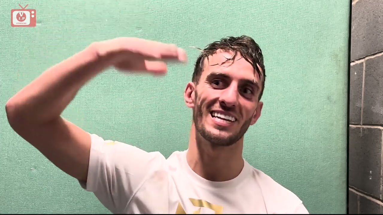 Rennie beats Moorcroft on points and wants a Wasserman contract!