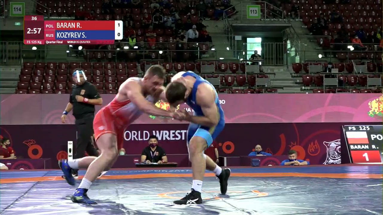 1/4 FS - 125 kg: R. BARAN (POL) v. S. KOZYREV (RUS)