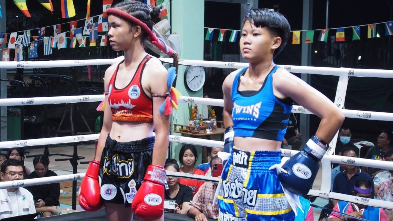 มวยหญิงอัดกันโคตรเดือด พิมทองธา ปะทะ ดาวประกาย #มวยไทย #ムエタイ #muaythai