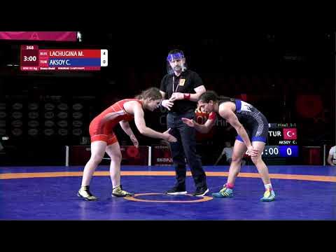 BRONZE WW - 62 kg: M. LACHUGINA (RUS) v. C. AKSOY (TUR)