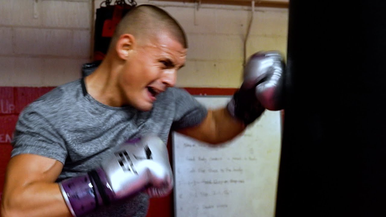Meet new signing, the very exciting super Featherweight Harry Winnard background