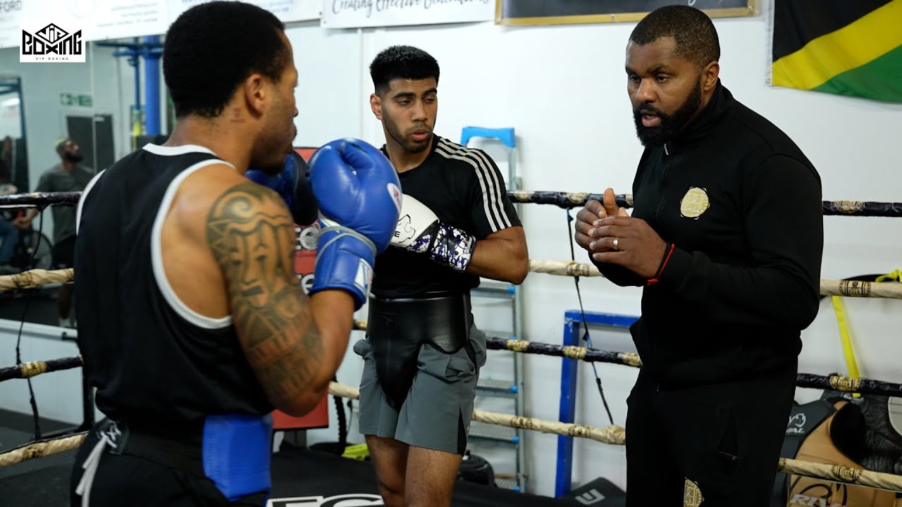 VIPtv visits Paulie Da Silva at his Manchester gym which is all set up for an exciting 2024