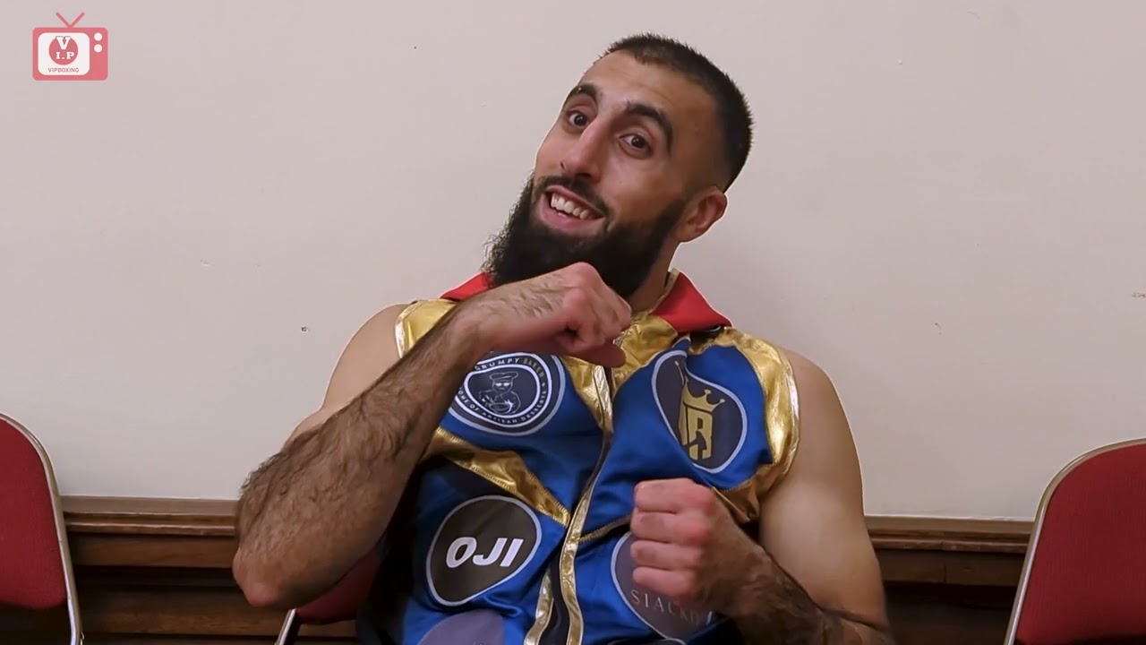 Hash Rehman takes all the points in a dominant performance background