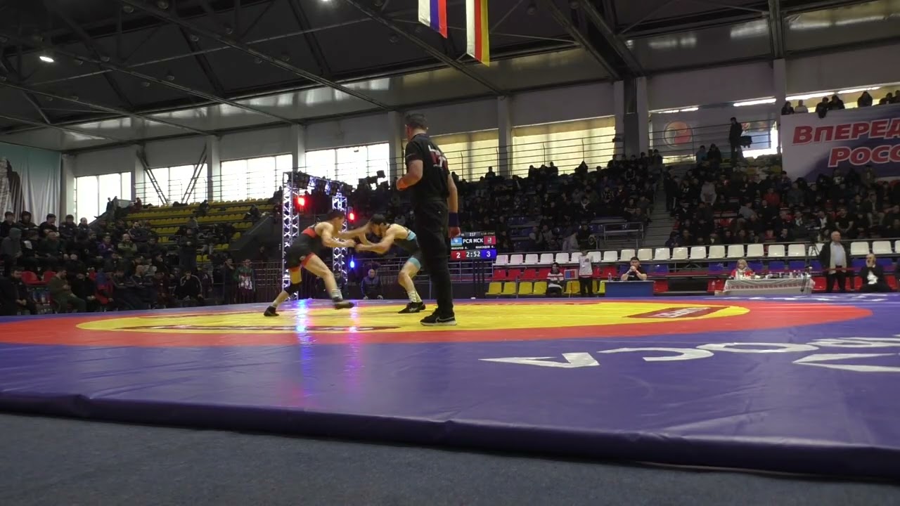 Артур Макаров (Саха-Якутия) - Казгерий Максидов (Москва)