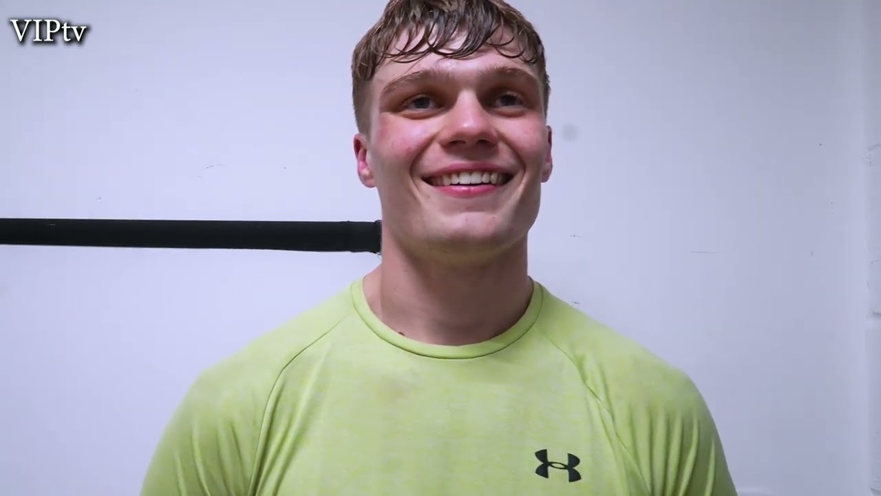 Connor Lawrence deals with the tricky London based Italian Victor Edagha without to much trouble