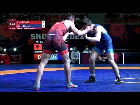 1/8 FS - 65 kg: S. VRIONI (ALB) v. S. LUPASCO (MDA) background
