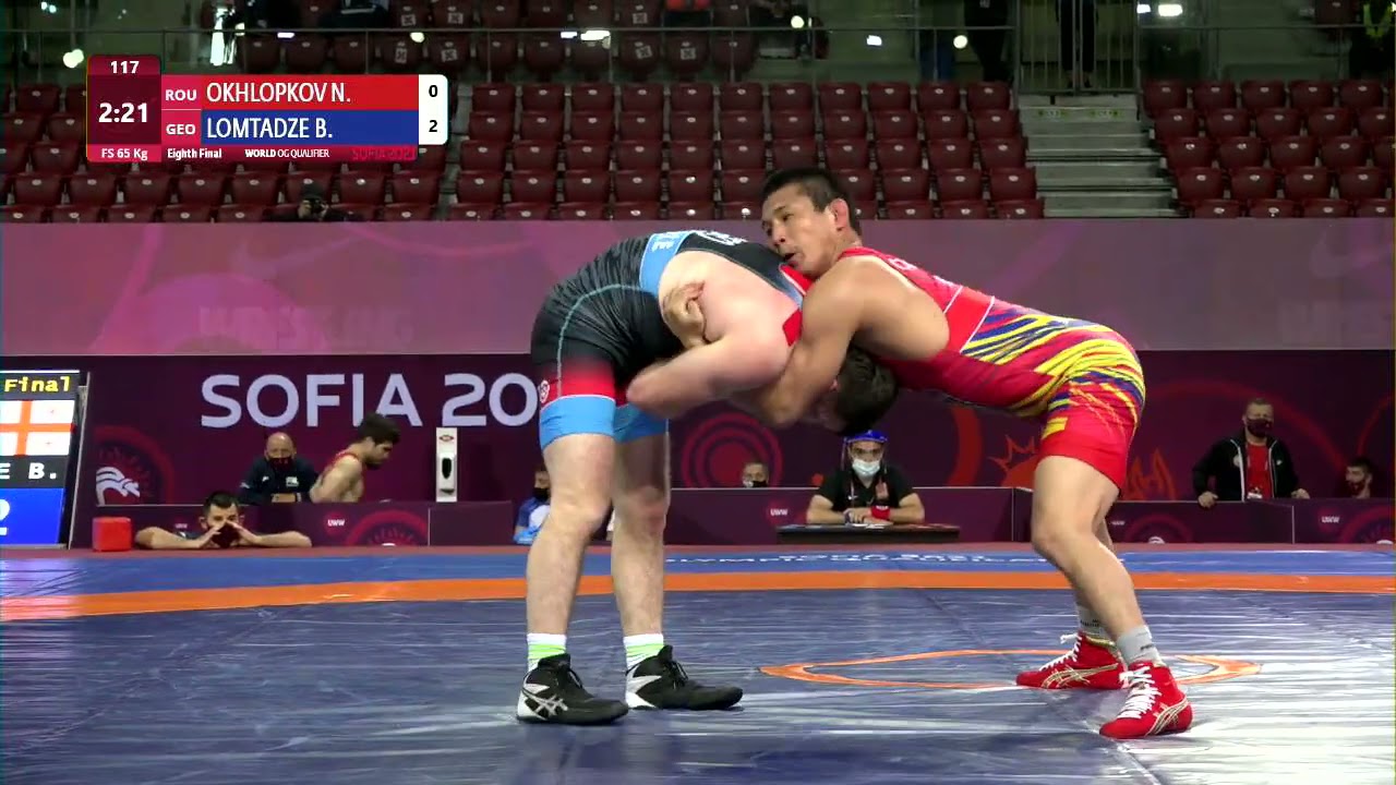 1/8 FS - 65 kg: N. OKHLOPKOV (ROU) v. B. LOMTADZE (GEO)