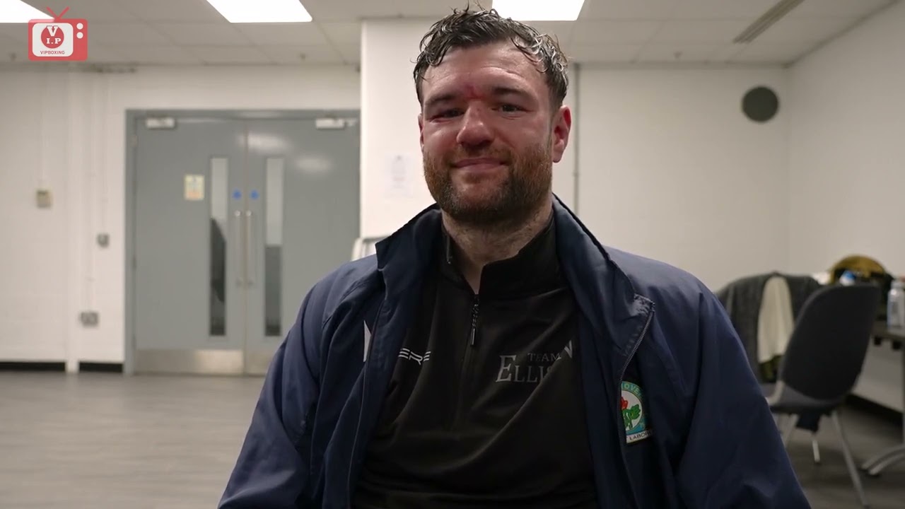Mickey Ellison hurts his wrist in the 2nd round and succumbs to the very good Aaron McKenna in Rd 6.