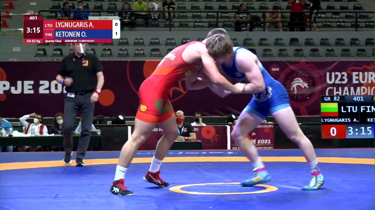 1/4 GR - 82 kg: A. LYGNUGARIS (LTU) v. O. KETONEN (FIN) background