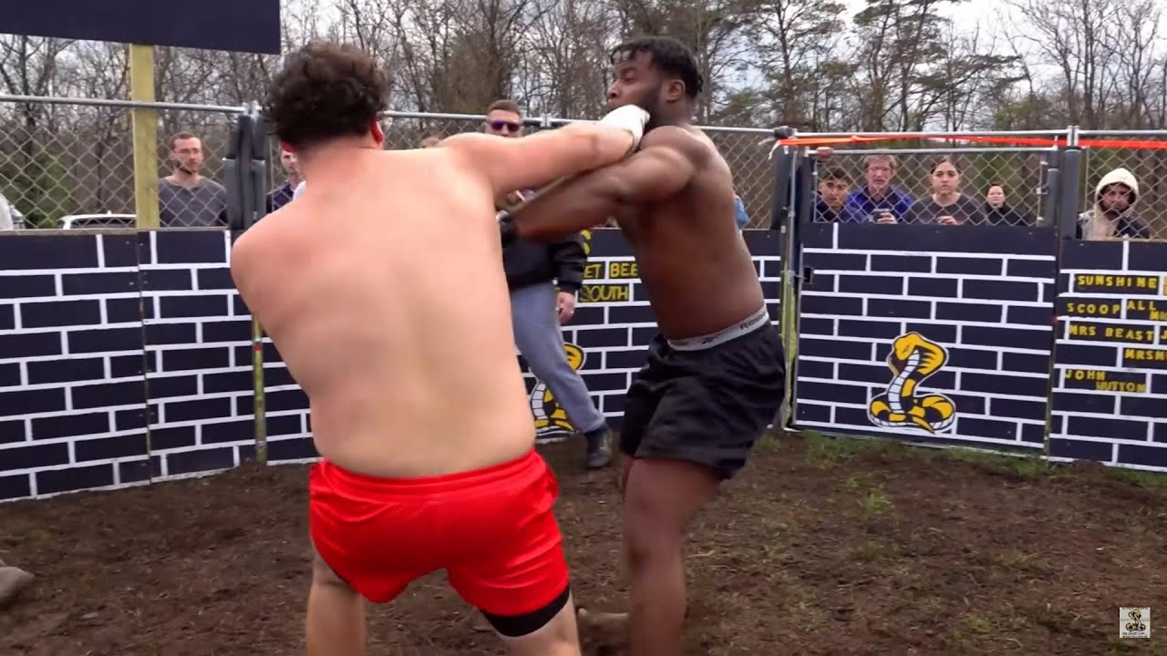 Nigerian Tough Guy Gives His Opponent Some Trouble