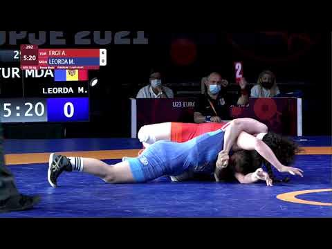 BRONZE WW - 50 kg: A. ERGE (TUR) v. M. LEORDA (MDA)