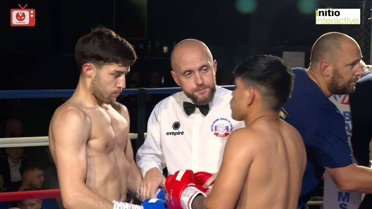 Jamie Devine v Christian Narvaez on VIP's show at Liverpool's Grand Central Hall (6.10.2023)