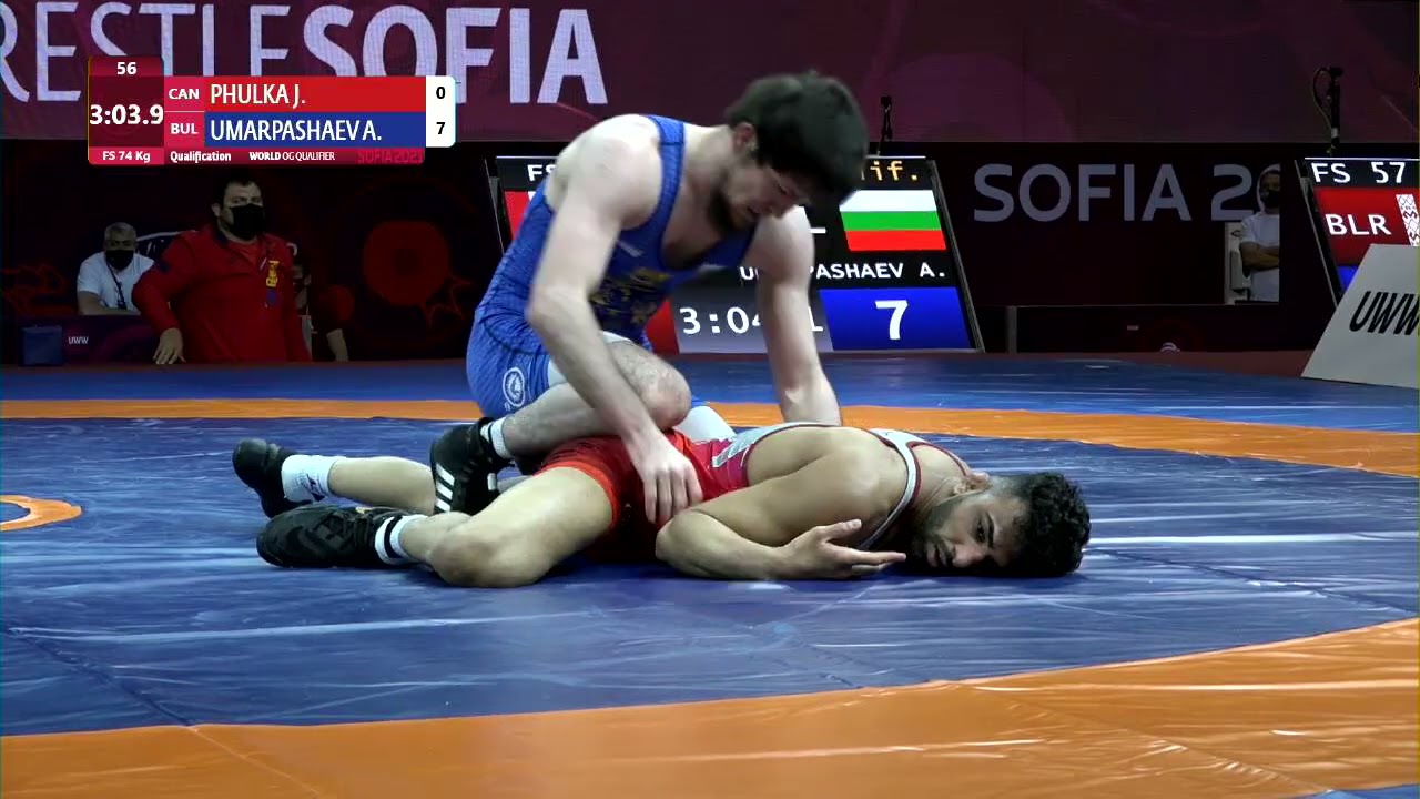 Qual. FS - 74 kg: J. PHULKA (CAN) v. A. UMARPASHAEV (BUL)