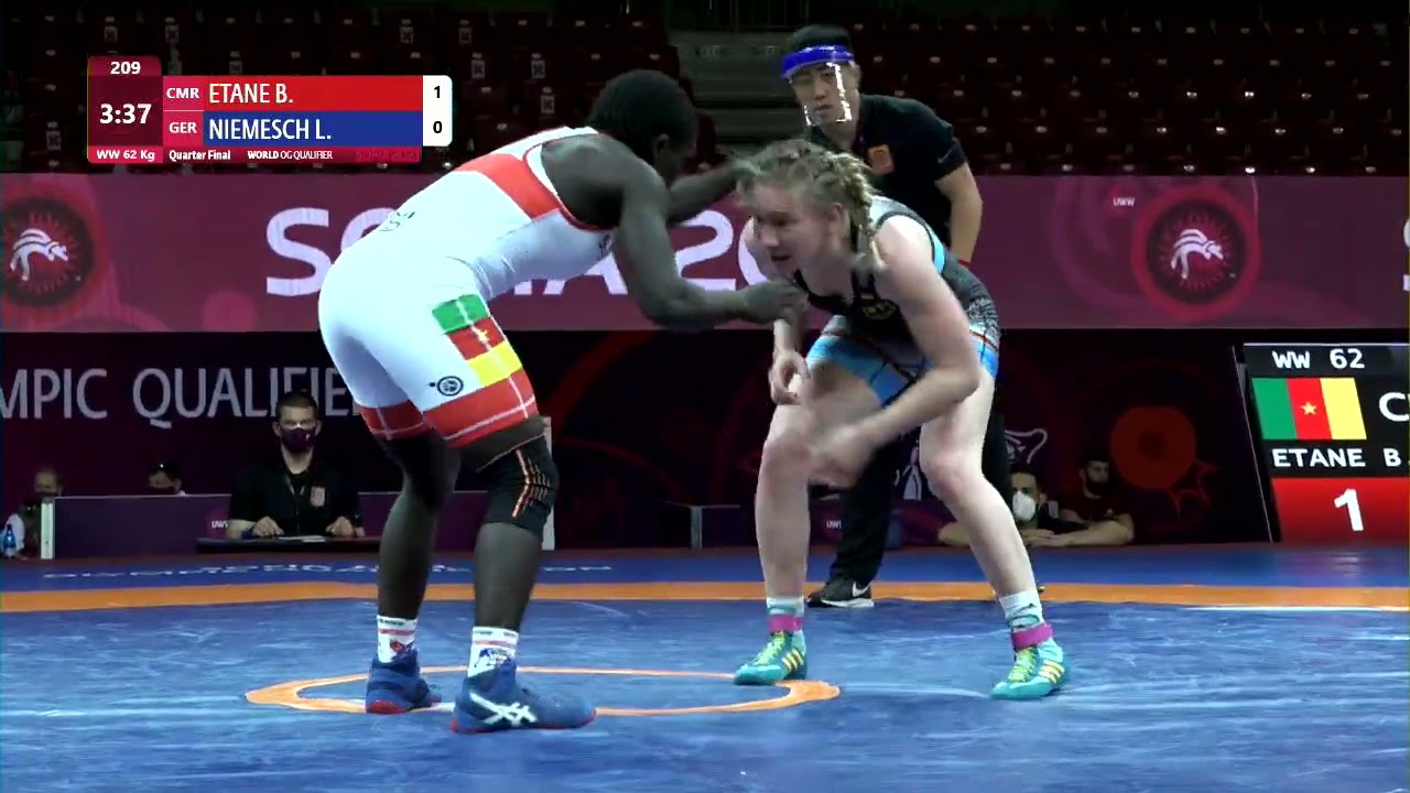 1/4 WW - 62 kg: B. ETANE NGOLLE (CMR) v. L. NIEMESCH (GER) backdrop