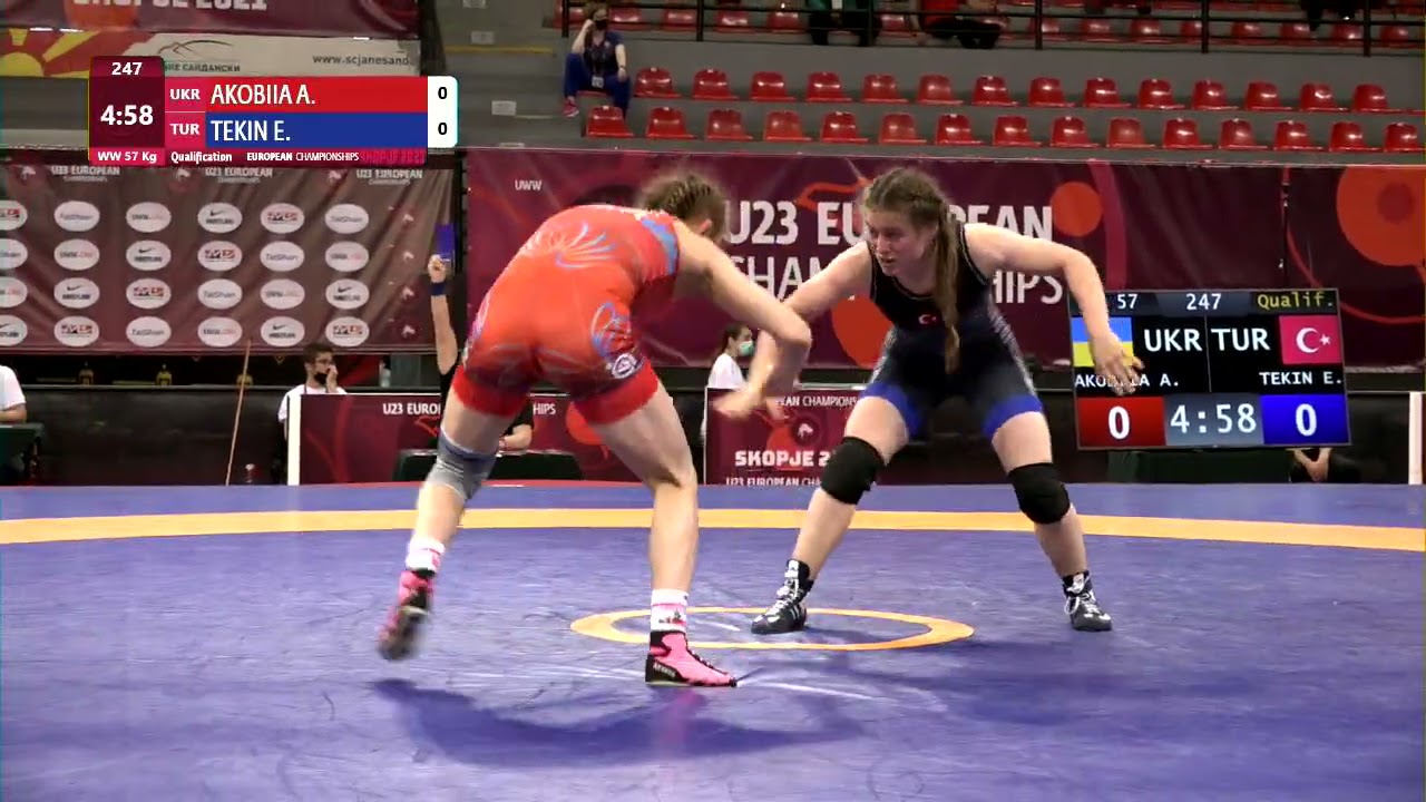 Qual. WW - 57 kg: A. AKOBIIA (UKR) v. E. TEKIN (TUR)