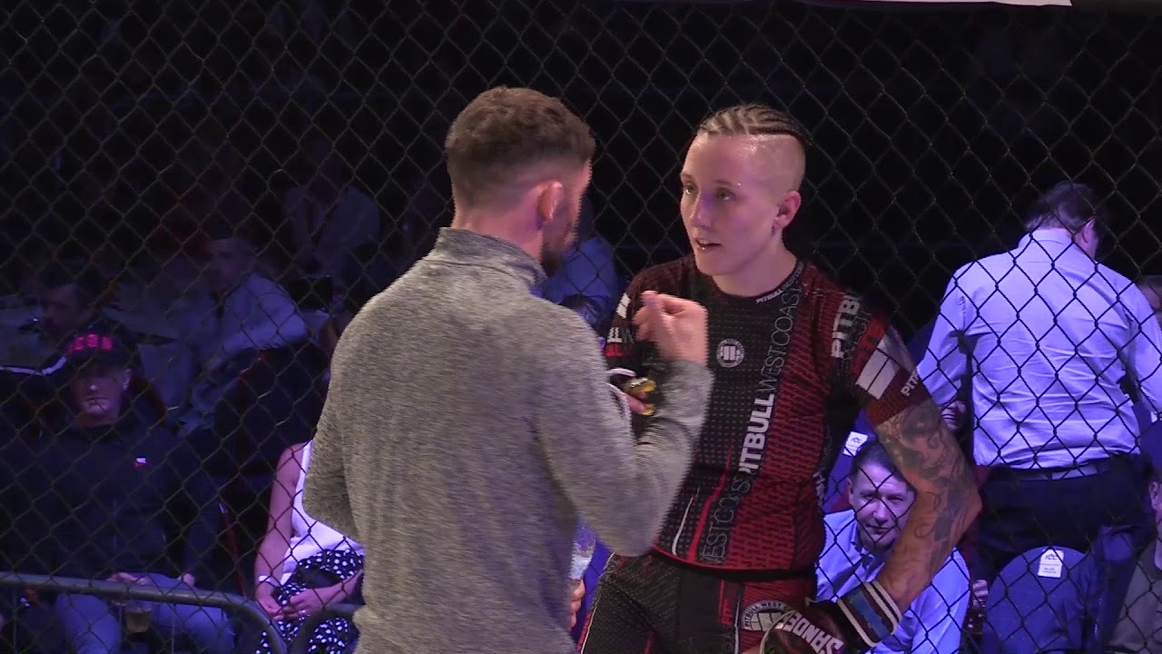 FCC 24: Charlie Burke vs Lauren Bellis backdrop