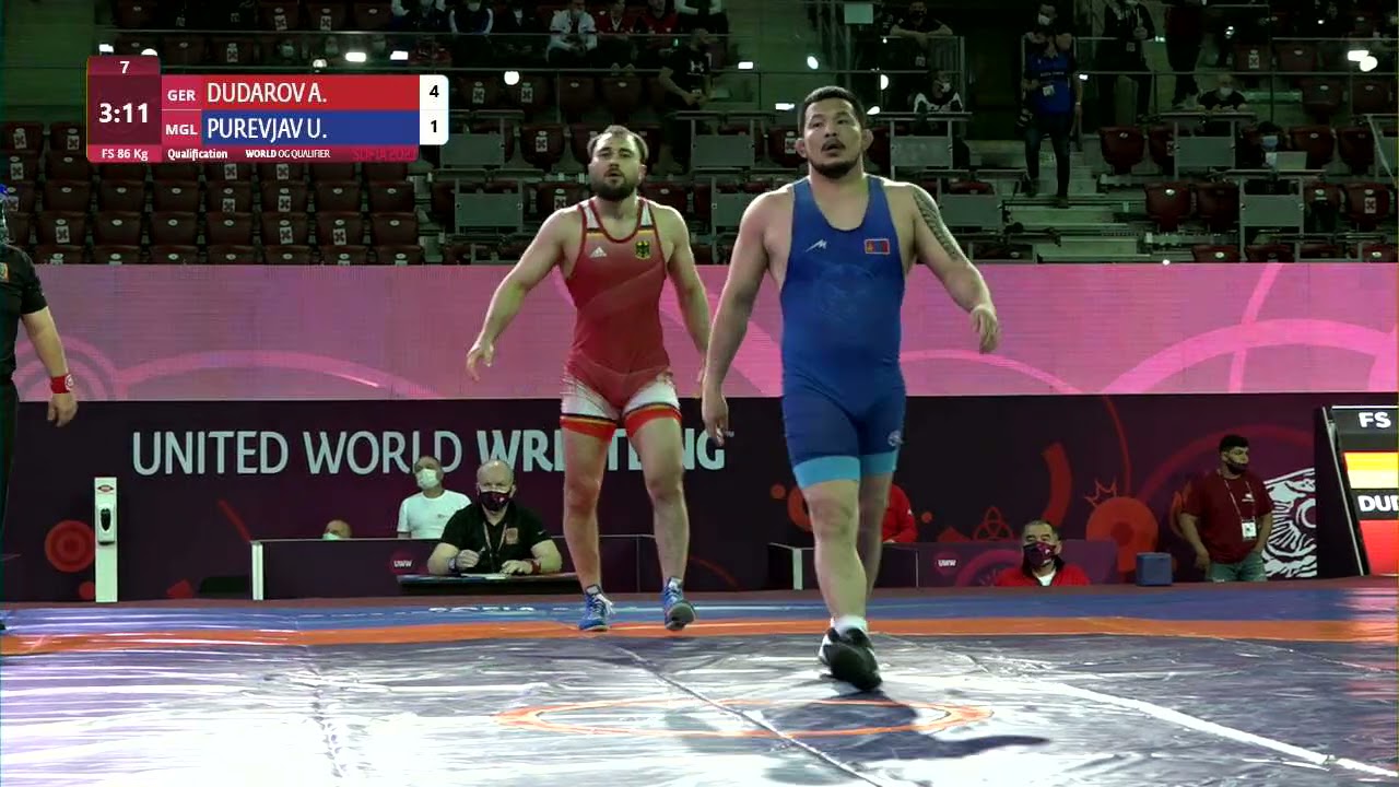 Qual. FS - 86 kg: A. DUDAROV (GER) v. U. PUREVJAV (MGL)