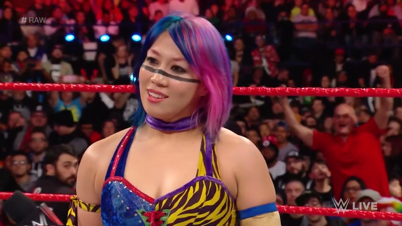 Asuka sets her sights on Alexa Bliss by entering the Royal Rumble Match: Raw, Dec. 25, 2017