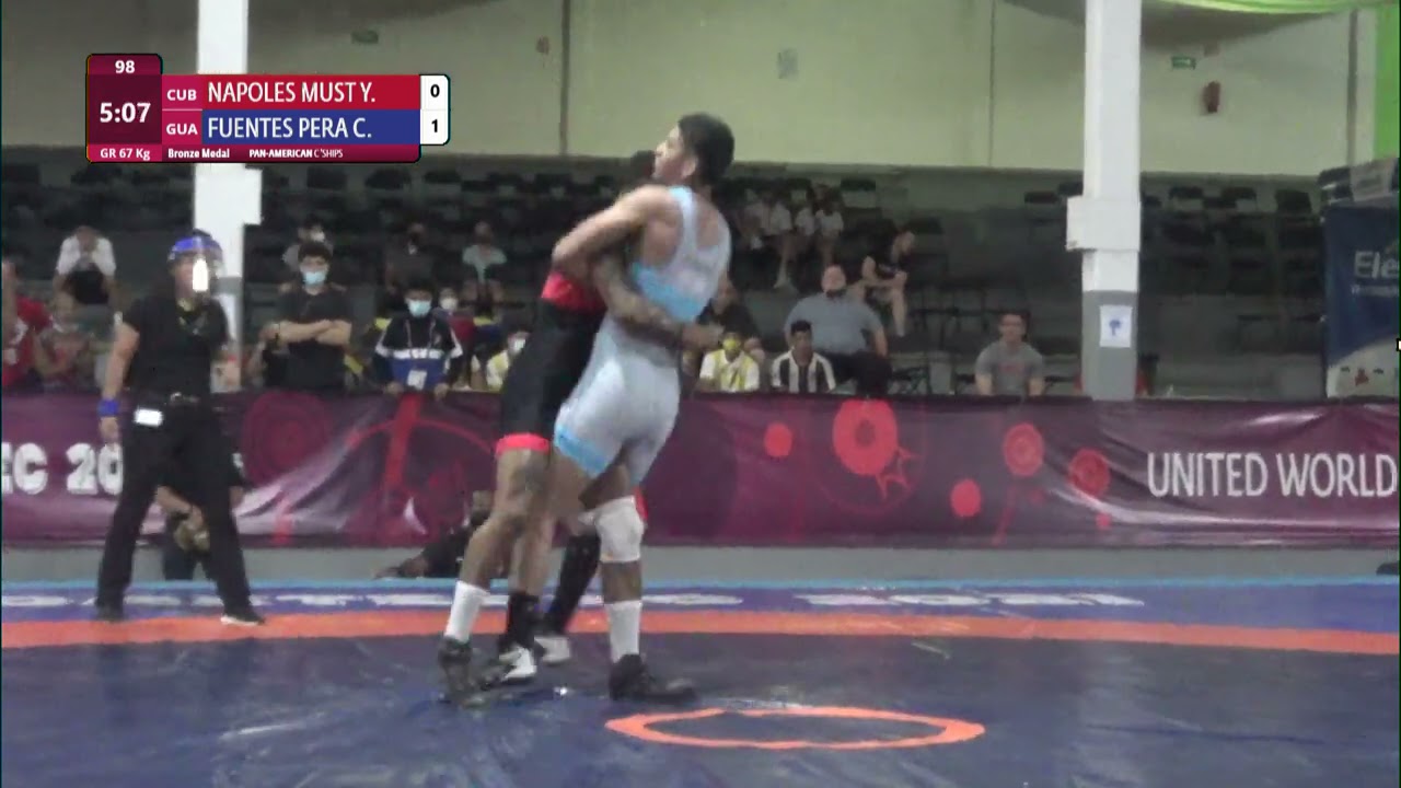 BRONZE GR - 67 kg: Y. NAPOLES MUST (CUB) v. C. FUENTES PERA (GUA)