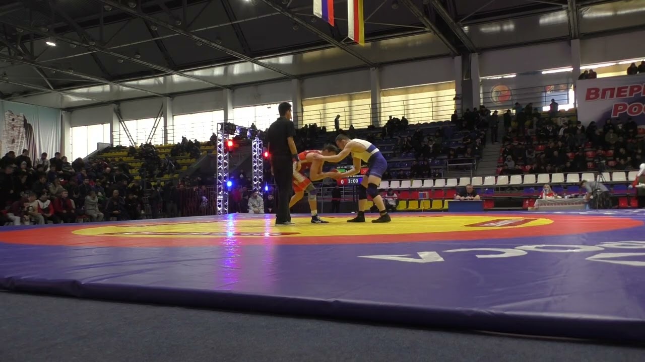 Белигто Лхамажапов (Забайкальский край) - Василий Вагоненков (Санкт-Петербург)