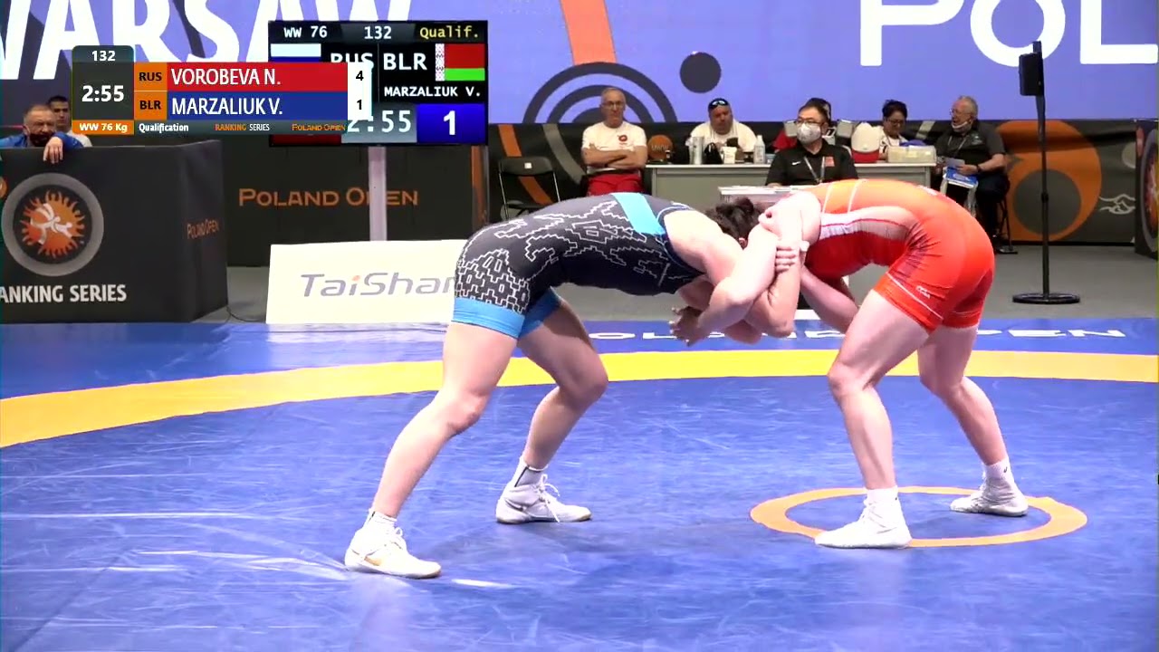 Qual. WW - 76 kg: N. VOROBEVA (RUS) v. V. MARZALIUK (BLR) background