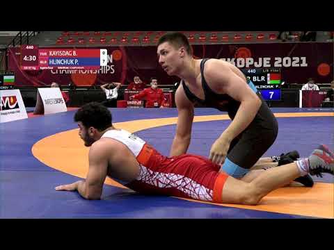 1/8 GR - 97 kg: B. KAYISDAG (TUR) v. P. HLINCHUK (BLR) background