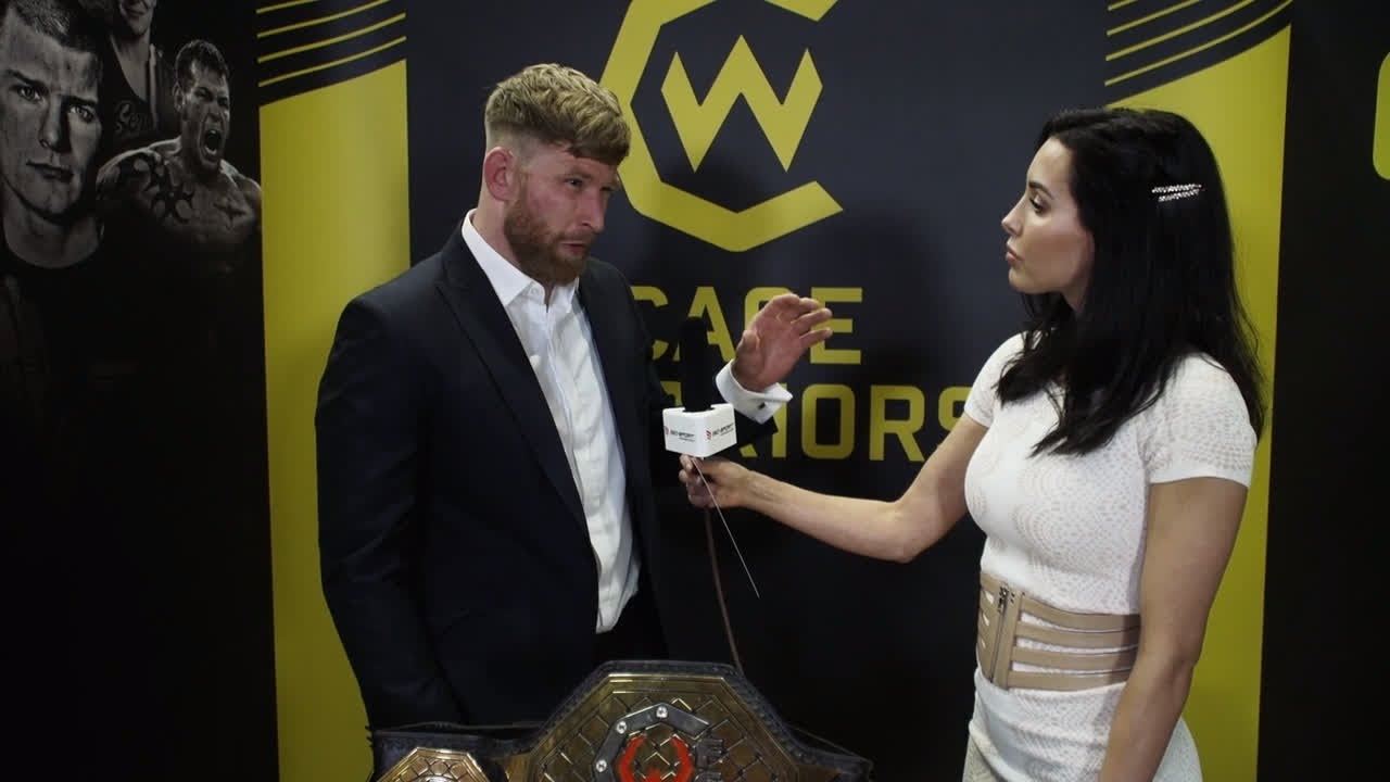 James Webb - the next UK MMA star? background