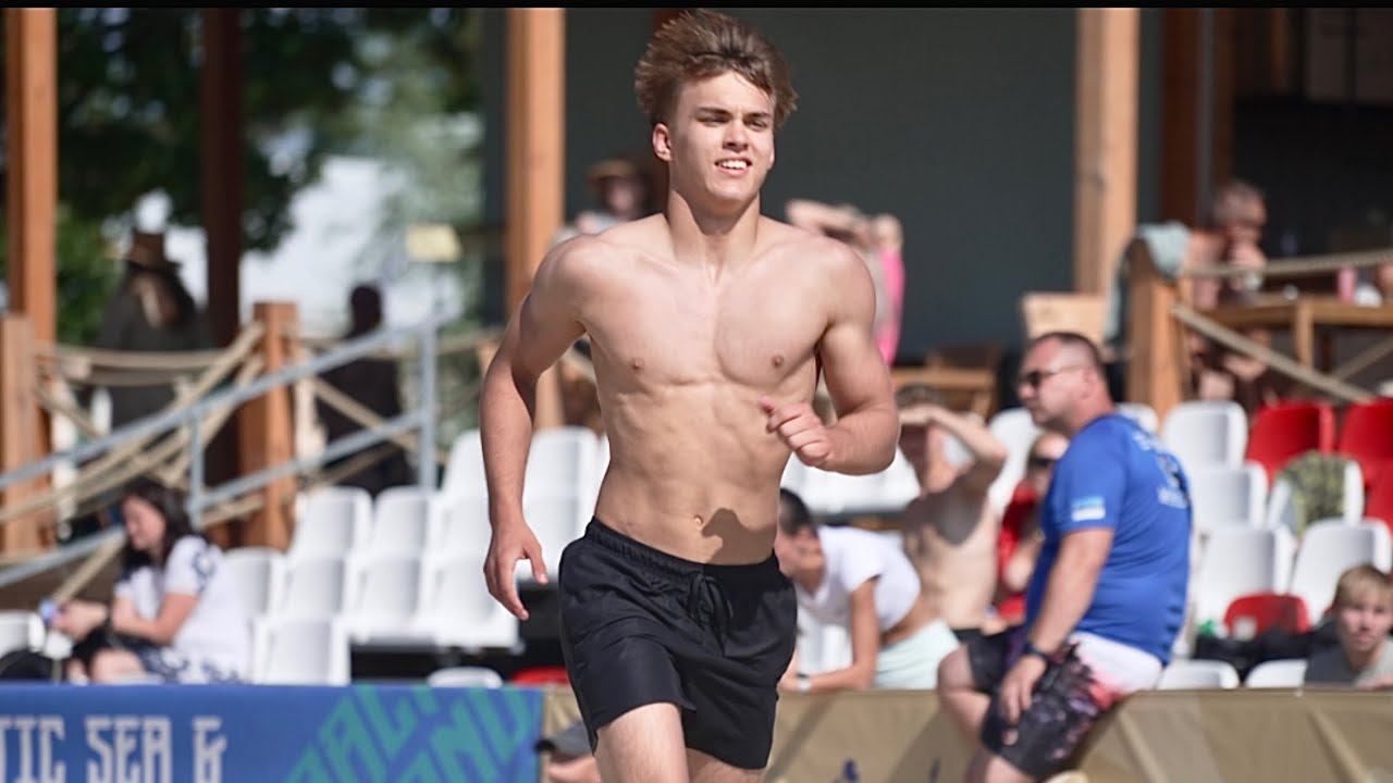 U17 Mardo Ärmus (EST) vs Andreas Välja (EST) 80kg! Boys beach youth wrestling. background