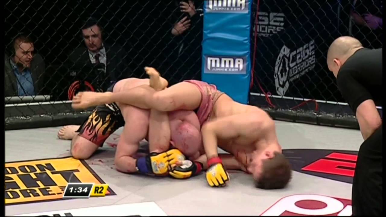 Cage Warriors 66: Martin Svensson vs. Robbie Olivier background