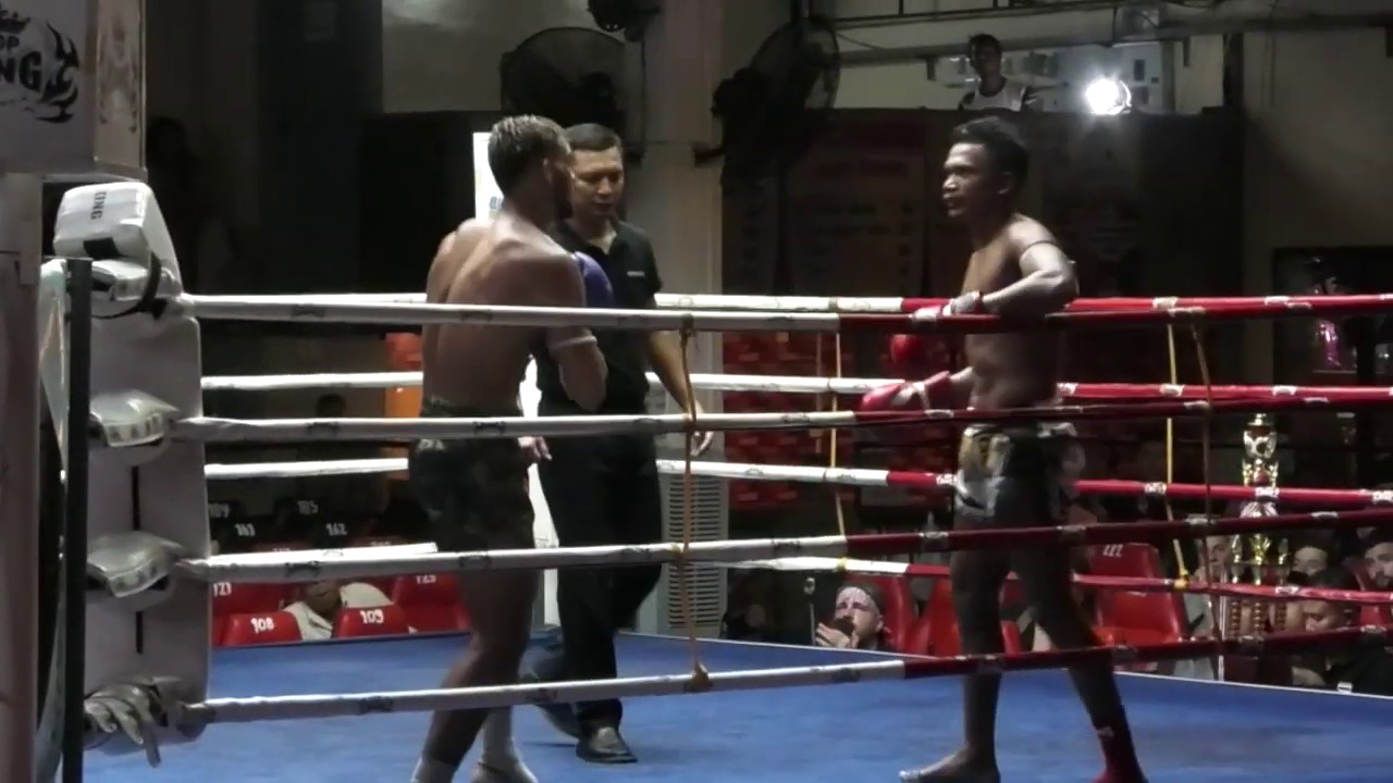 Kru Saenkeang 🇹🇭Sinbimuaythai fights at Patong Stadium, 30th March 2019